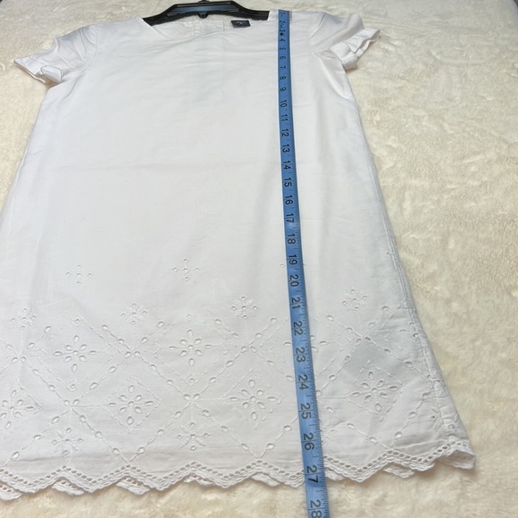 Gap White Eyelet Dress - Picture 7 of 9